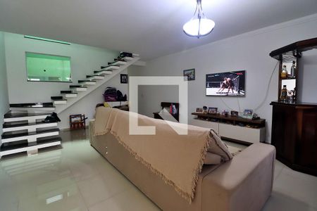 Sala de casa para alugar com 3 quartos, 250m² em Vila Curuçá, Santo André