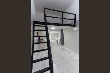 Sala e Cozinha   de kitnet/studio para alugar com 1 quarto, 27m² em Parque Edu Chaves, São Paulo