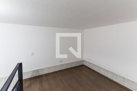 Quarto   de kitnet/studio para alugar com 1 quarto, 27m² em Parque Edu Chaves, São Paulo