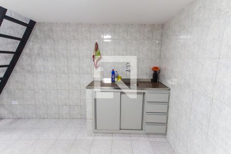 Sala e Cozinha   de kitnet/studio para alugar com 1 quarto, 27m² em Parque Edu Chaves, São Paulo