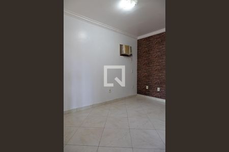 Quarto 1 de casa de condomínio para alugar com 4 quartos, 300m² em Vargem Grande, Rio de Janeiro