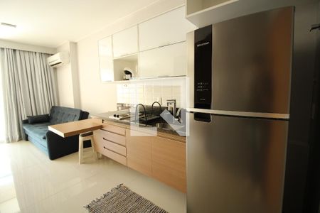 Sala/cozinha de kitnet/studio para alugar com 1 quarto, 44m² em Jardim Botânico, Ribeirão Preto