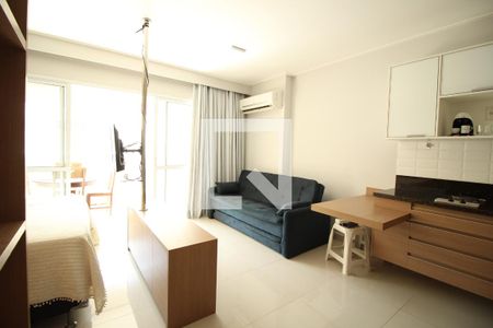 Sala de kitnet/studio para alugar com 1 quarto, 44m² em Jardim Botânico, Ribeirão Preto