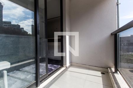 varanda de apartamento à venda com 1 quarto, 39m² em Tamboré, Barueri