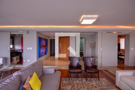 Sala de apartamento à venda com 3 quartos, 250m² em Cambuci, São Paulo