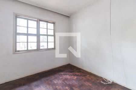 Quarto 1 de casa para alugar com 2 quartos, 110m² em Santo Antônio, Porto Alegre