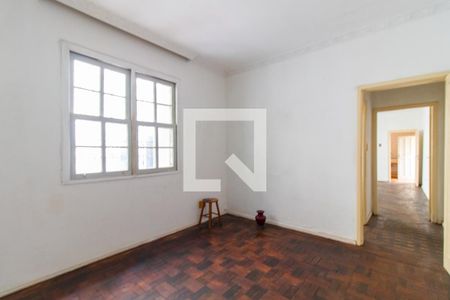 Sala 1 de casa para alugar com 2 quartos, 110m² em Santo Antônio, Porto Alegre