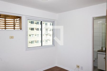 Quarto 1 de apartamento para alugar com 3 quartos, 120m² em Campo Grande, Rio de Janeiro