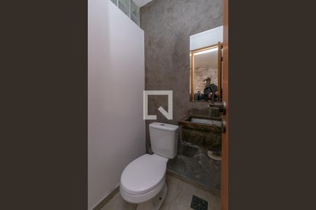 Lavabo de casa à venda com 4 quartos, 170m² em Vila Congonhas, São Paulo