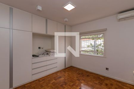 Suíte 1 de casa à venda com 4 quartos, 170m² em Vila Congonhas, São Paulo