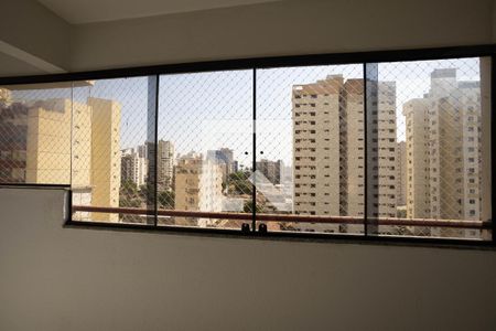 Sacada de apartamento para alugar com 4 quartos, 99m² em Setor Bueno, Goiânia