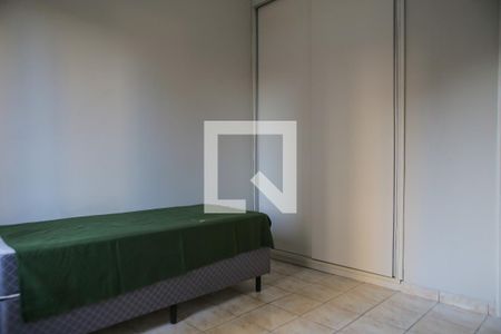 Quarto de apartamento para alugar com 2 quartos, 68m² em Aparecida, Santos