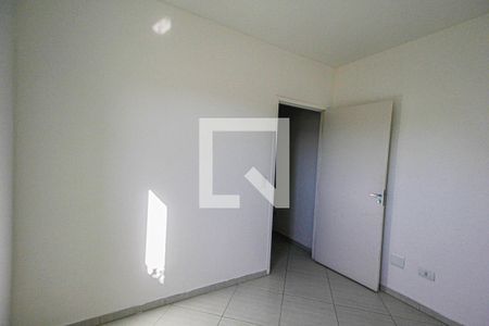 Quarto de apartamento para alugar com 1 quarto, 40m² em Jardim Santo Antônio, Santo André