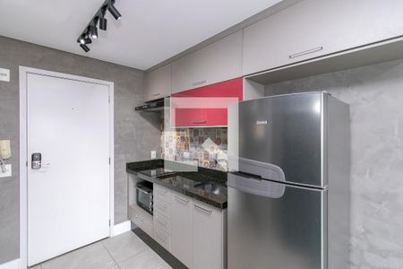 Sala/ Cozinha de apartamento para alugar com 1 quarto, 43m² em Jardim Aeroporto, São Paulo