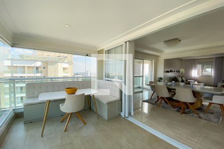 Varanda de apartamento à venda com 3 quartos, 150m² em Vila Yara, Osasco