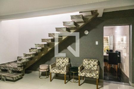 Sala de casa à venda com 3 quartos, 150m² em Vila Marieta, São Paulo