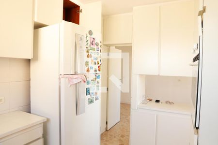 Cozinha de apartamento à venda com 3 quartos, 140m² em Santa Cecília, São Paulo