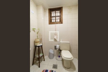 Lavabo de casa à venda com 4 quartos, 400m² em Vila Joao Pessoa, Porto Alegre