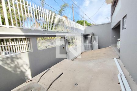 Quintal de casa à venda com 3 quartos, 350m² em Jardim New York, Campinas