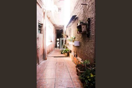 Casa para alugar com 30m², 1 quarto e sem vaga Casa para alugar com 30m², 1 quarto e sem vagaCorredor