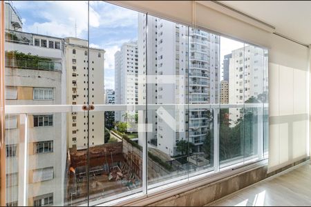 Varanda de kitnet/studio à venda com 1 quarto, 48m² em Jardins, São Paulo