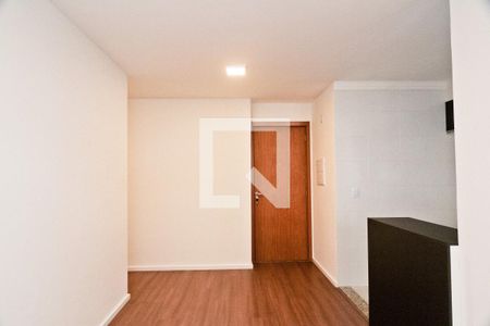 Sala de apartamento para alugar com 2 quartos, 43m² em Jardim Iris, São Paulo