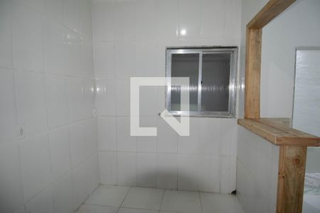 Cozinha de casa para alugar com 1 quarto, 55m² em Vila Meriti, Duque de Caxias