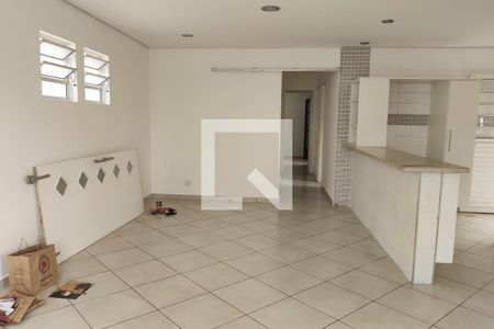 Sala de casa para alugar com 2 quartos, 150m² em Vila Prudente, São Paulo