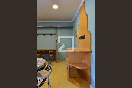 Sala de apartamento para alugar com 1 quarto, 48m² em Alto da Glória, Curitiba