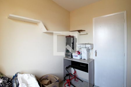 Quarto 2 de apartamento para alugar com 2 quartos, 50m² em Vila Haro, Sorocaba