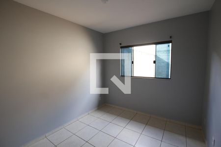 Quarto 1 de casa para alugar com 3 quartos, 90m² em Residencial Center Ville, Goiânia