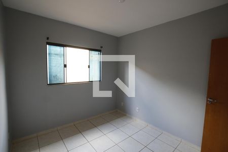 Quarto 1 de casa para alugar com 3 quartos, 90m² em Residencial Center Ville, Goiânia