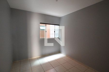 Quarto 2 de casa para alugar com 3 quartos, 90m² em Residencial Center Ville, Goiânia