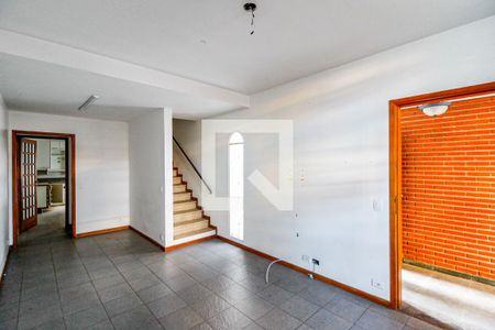 Sala de casa para alugar com 2 quartos, 120m² em Santo Amaro, São Paulo