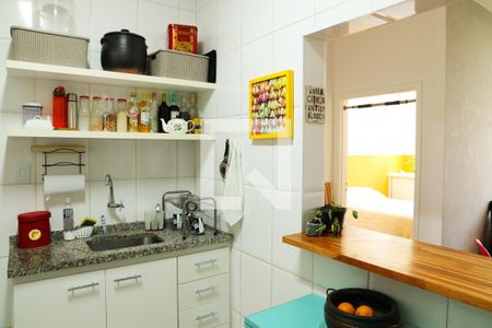 Cozinha de apartamento para alugar com 1 quarto, 62m² em Santa Cecilia, São Paulo