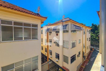 Sala vista de apartamento à venda com 2 quartos, 77m² em Lins de Vasconcelos, Rio de Janeiro