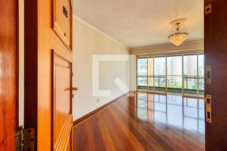 Entrada de apartamento à venda com 4 quartos, 160m² em Jardim Vila Mariana, São Paulo