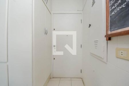 Apartamento à venda com 370m², 3 quartos e 2 vagas Apartamento à venda com 370m², 3 quartos e 2 vagasCozinha