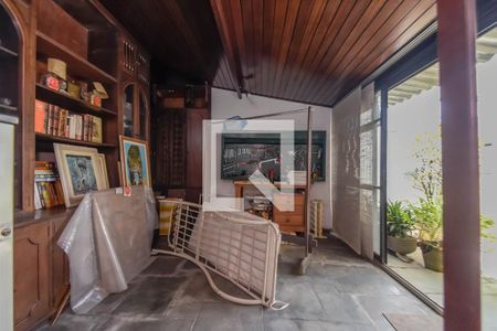 Apartamento à venda com 370m², 3 quartos e 2 vagas Apartamento à venda com 370m², 3 quartos e 2 vagasQuarto 4 - Suíte