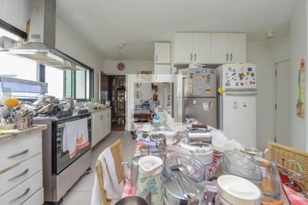 Apartamento à venda com 370m², 3 quartos e 2 vagas Apartamento à venda com 370m², 3 quartos e 2 vagasCozinha