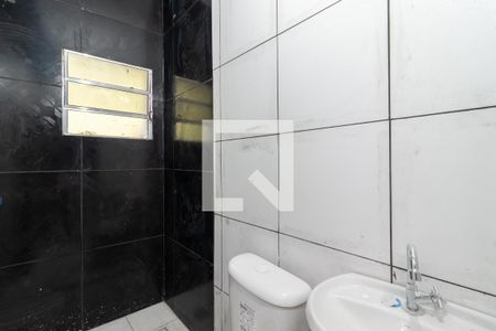 Banheiro de casa para alugar com 1 quarto, 30m² em Vila Nova Cachoeirinha, São Paulo