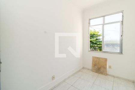 Quarto 2 de apartamento para alugar com 2 quartos, 70m² em Ramos, Rio de Janeiro