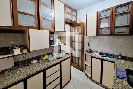 Apartamento à venda com 119m², 3 quartos e sem vaga Apartamento à venda com 119m², 3 quartos e sem vagaCozinha