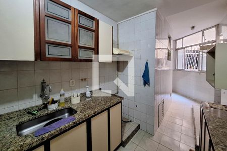 Apartamento à venda com 119m², 3 quartos e sem vaga Apartamento à venda com 119m², 3 quartos e sem vagaCozinha