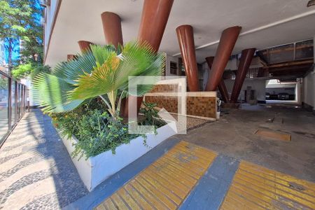 Apartamento à venda com 119m², 3 quartos e sem vaga Apartamento à venda com 119m², 3 quartos e sem vagaFachada