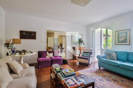 Sala de casa à venda com 4 quartos, 380m² em Jardim das Bandeiras, São Paulo