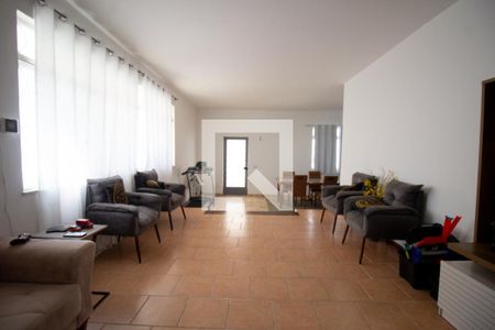 'Sala de casa à venda com 3 quartos, 450m² em Vargem Pequena, Rio de Janeiro