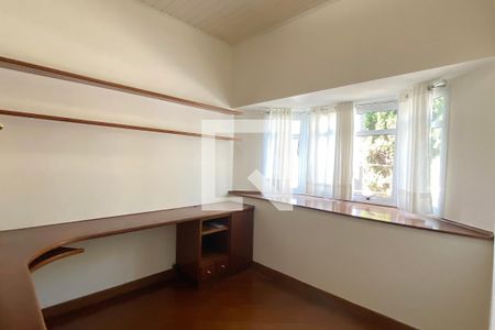 Escritório de casa de condomínio para alugar com 4 quartos, 400m² em Alphaville, Santana de Parnaíba