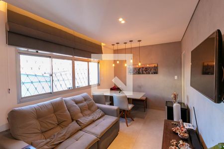 Sala de apartamento para alugar com 2 quartos, 70m² em Carlos Prates, Belo Horizonte