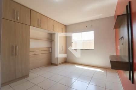 Suíte de casa para alugar com 2 quartos, 65m² em Residencial Brisas da Mata, Goiânia